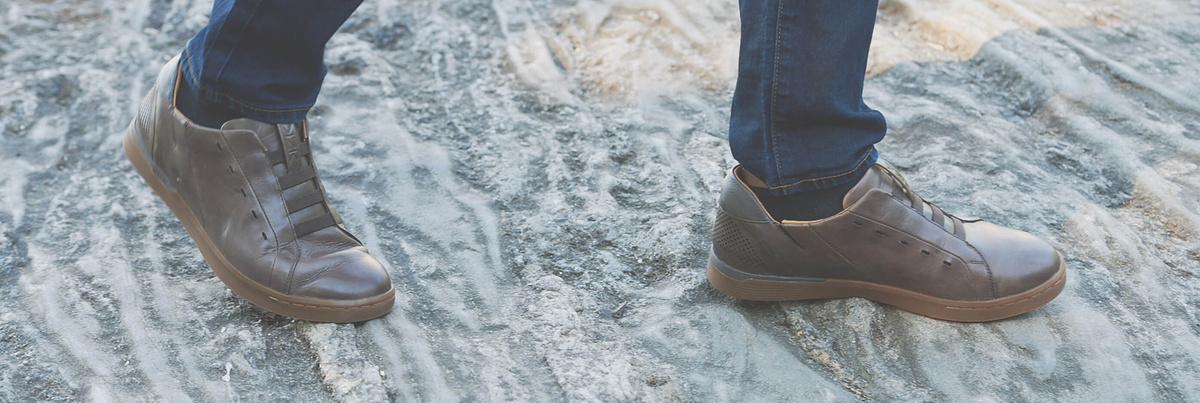 Men's Wide Slip On Shoes